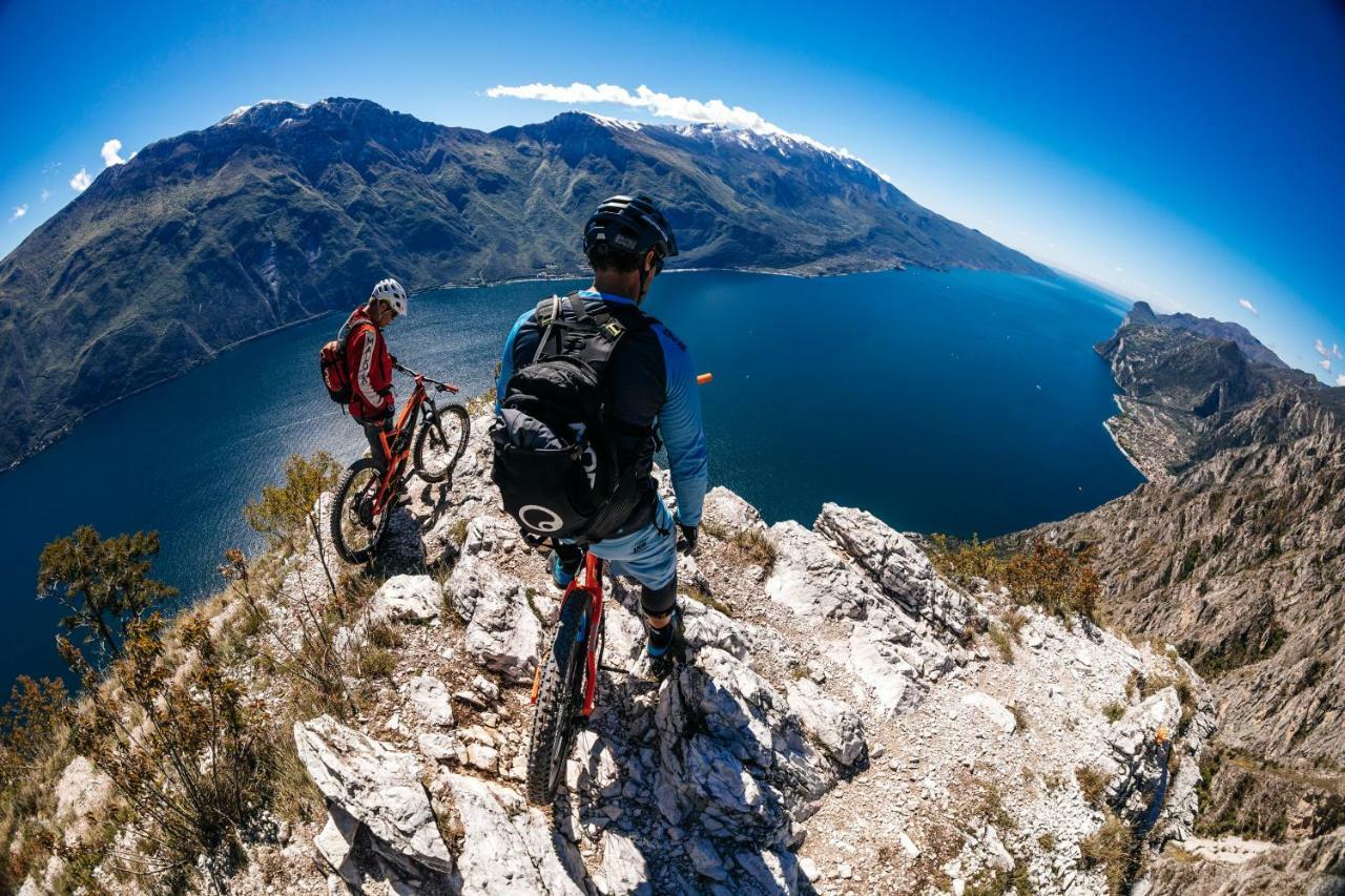 Hotel Santoni Freelosophy *** Torbole Sul Garda Exteriér fotografie